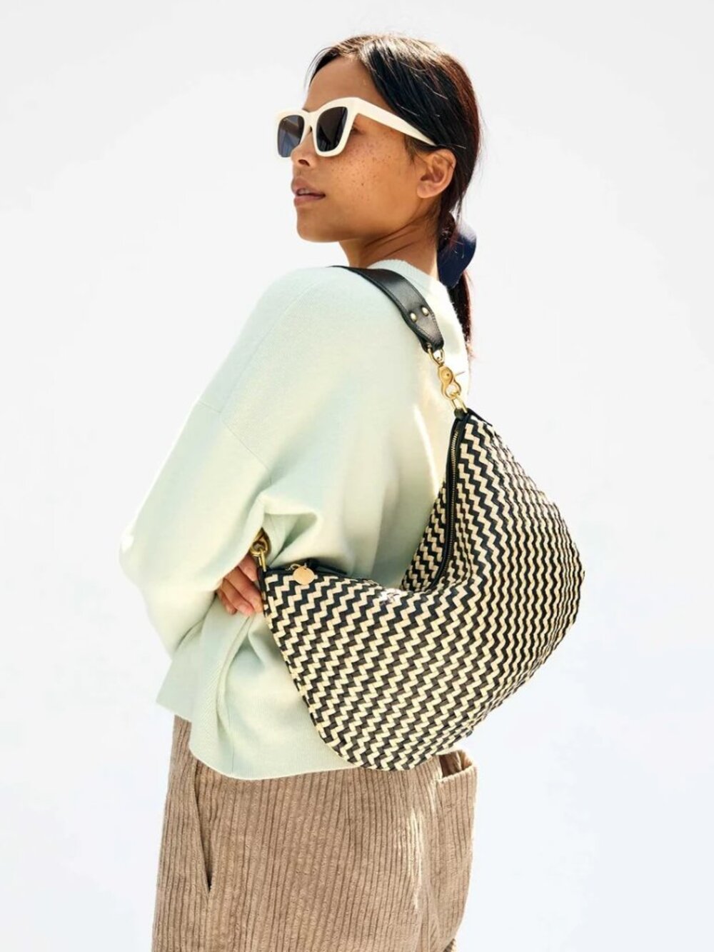 Clare V. | Moyen Messenger, Black and Cream Woven Zig Zag